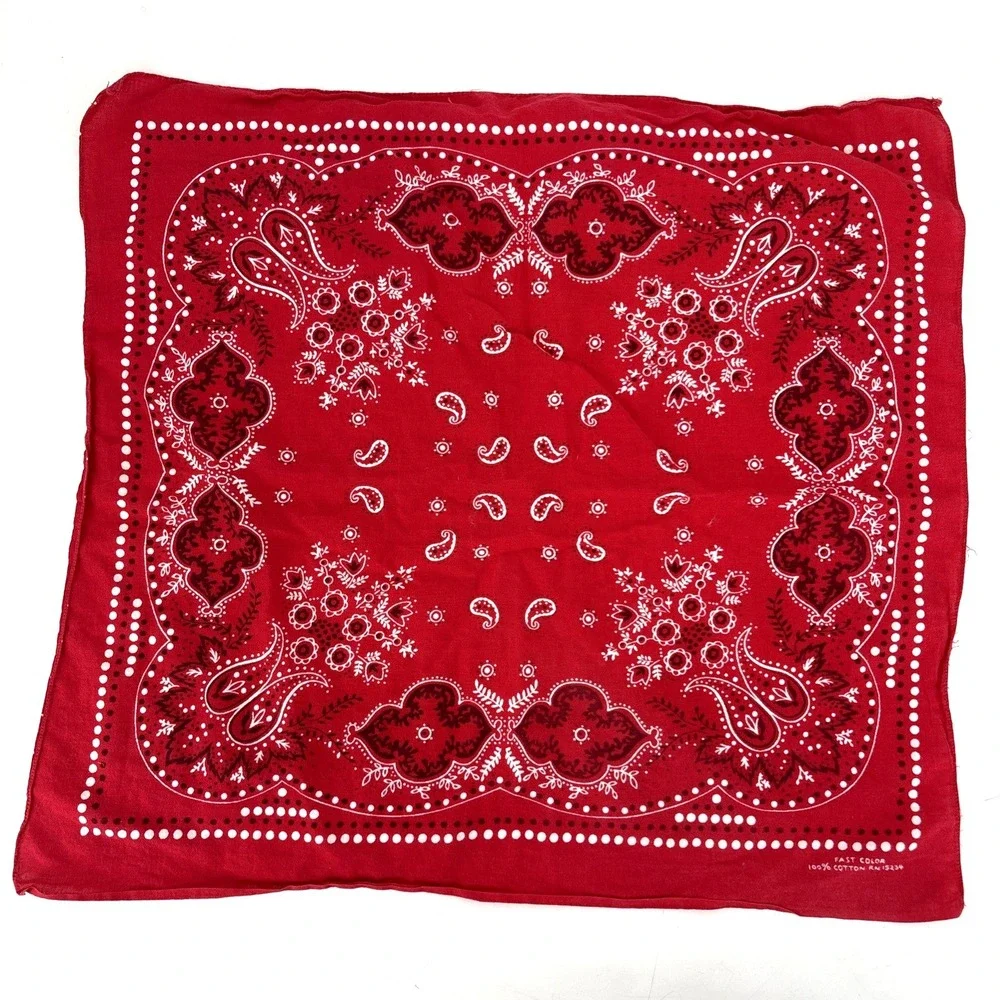 Vintage Fast Color Bandana Red Selvedge 1950s Cotton Early Paisley RN 15234